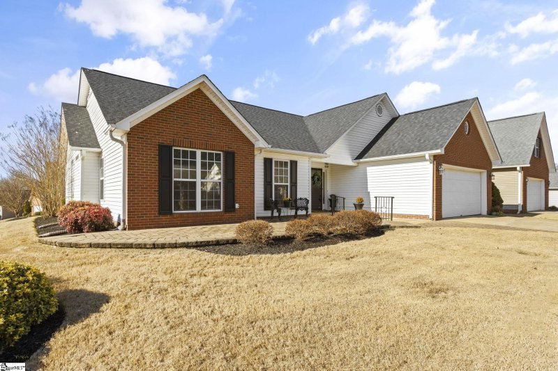 Property image 5 at 216 Lexington Place Way, Greenville, SC 29615