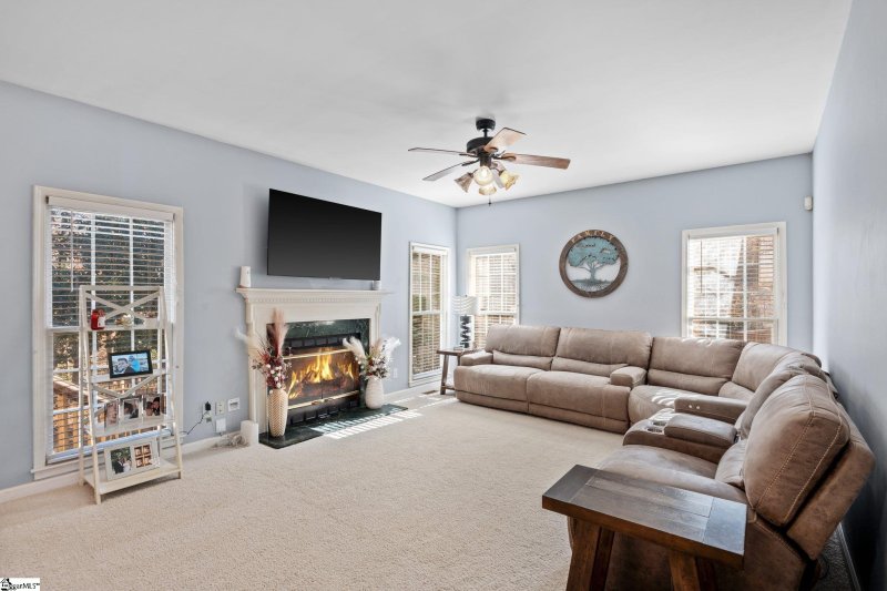 Property image 5 at 37 Halehaven Drive, Simpsonville, SC 29681