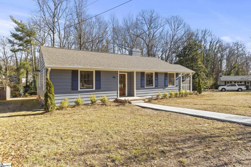 Property image 2 at 100 Broughton Drive, Greenville, SC 29609