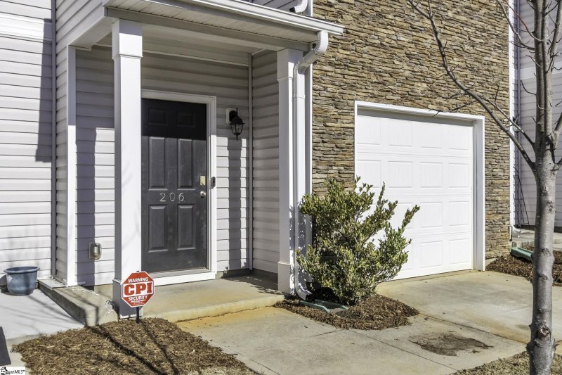 Property image 2 at 206 Northridge Court, Easley, SC 29642