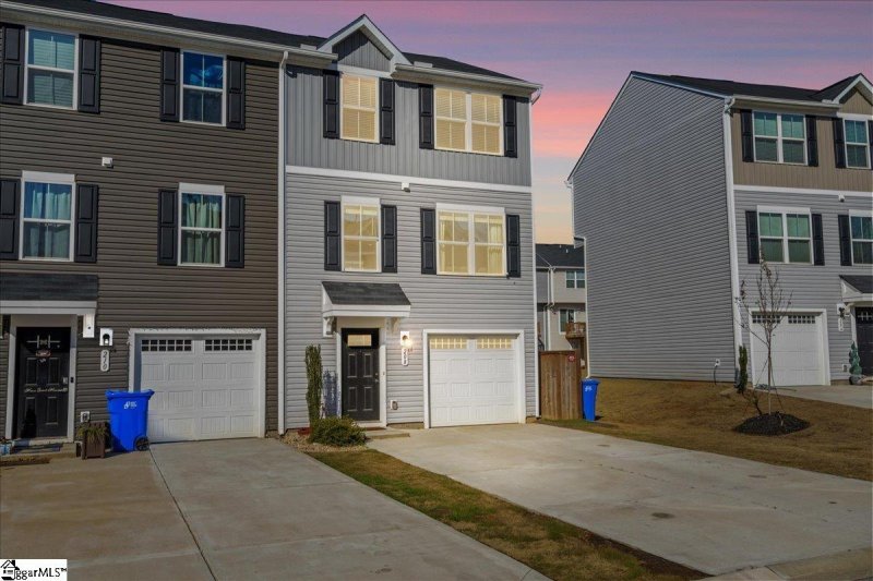 Property image 4 at 208 Maple Forge Trail, Greenville, SC 29617