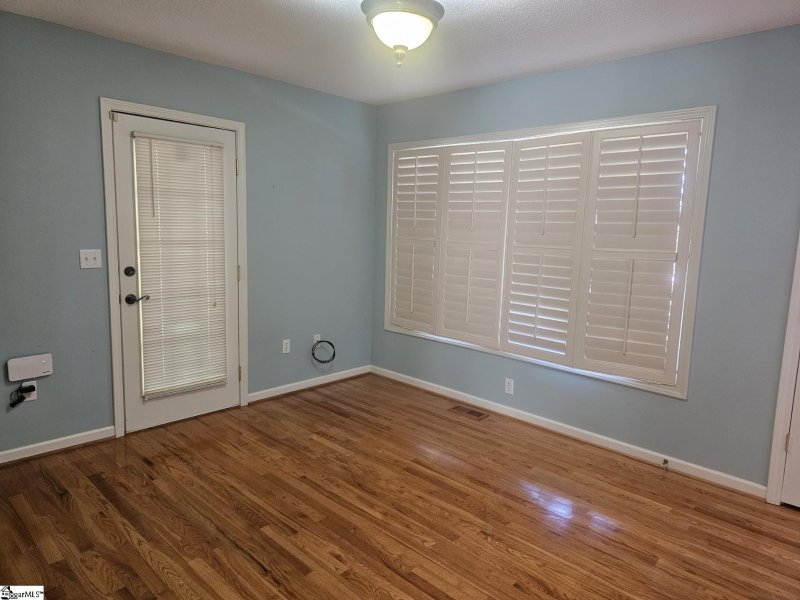 Property image 5 at 311 Millworks Court, Campobello, SC 29322