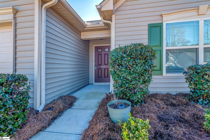 Property image 3 at 106 Riverdale Road, Simpsonville, SC 29680