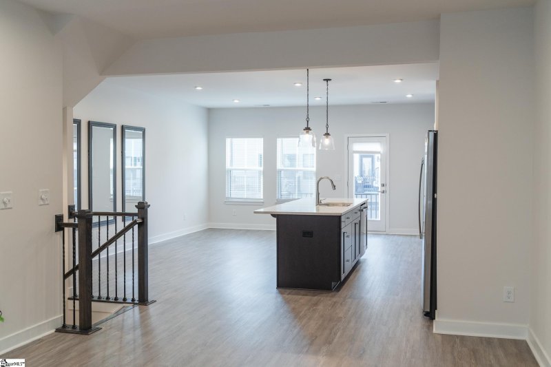 Property image 5 at 8 Stinson Road, Greenville, SC 29607