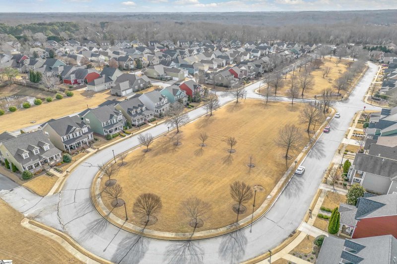 Property image 3 at 14 Spring Tree Drive, Simpsonville, SC 29681