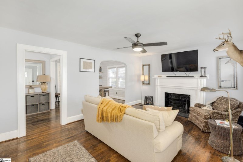 Property image 3 at 12 Sitka Avenue, Greenville, SC 29607