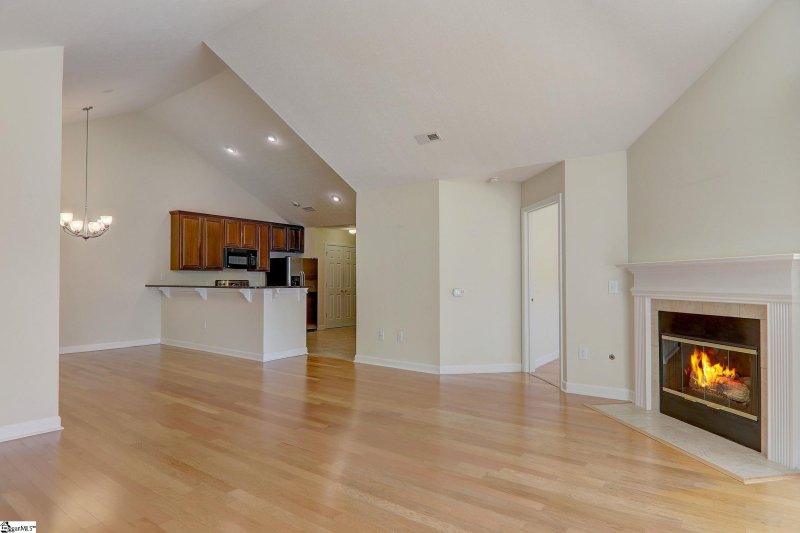 Property image 4 at 73 Fudora Circle, Simpsonville, SC 29681