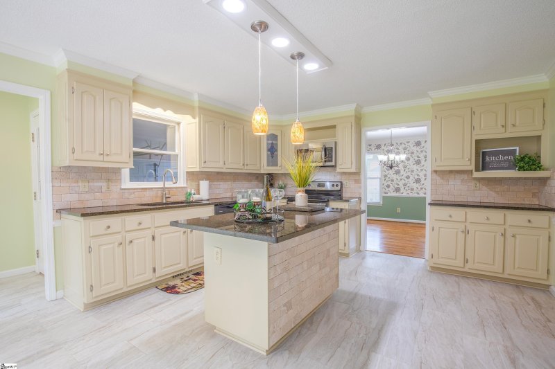 Property image 5 at 1006 Kensington Lake Drive, Easley, SC 29642