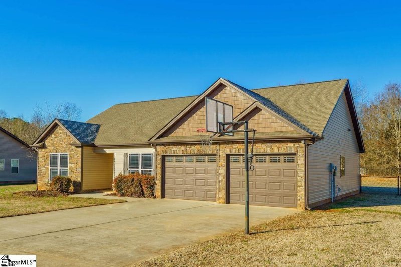 Property image 3 at 381 Saddlers Run, Chesnee, SC 29323