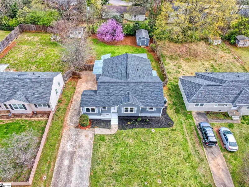 Property image 5 at 109 Farmington Road, Greenville, SC 29605