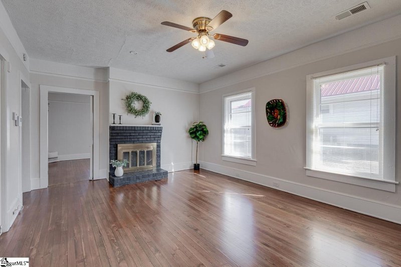 Property image 3 at 9 B Street, Greenville, SC 29611