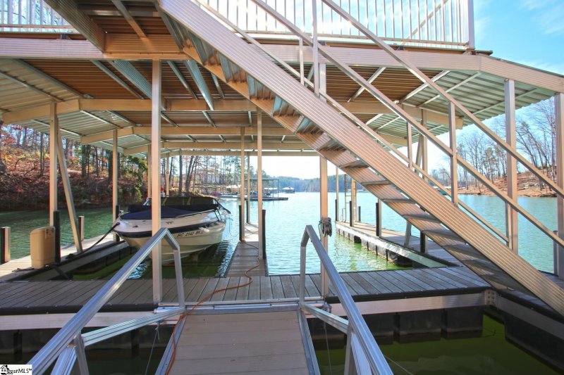 Property image 4 at 572 McAlister Road, West Union, SC 29696