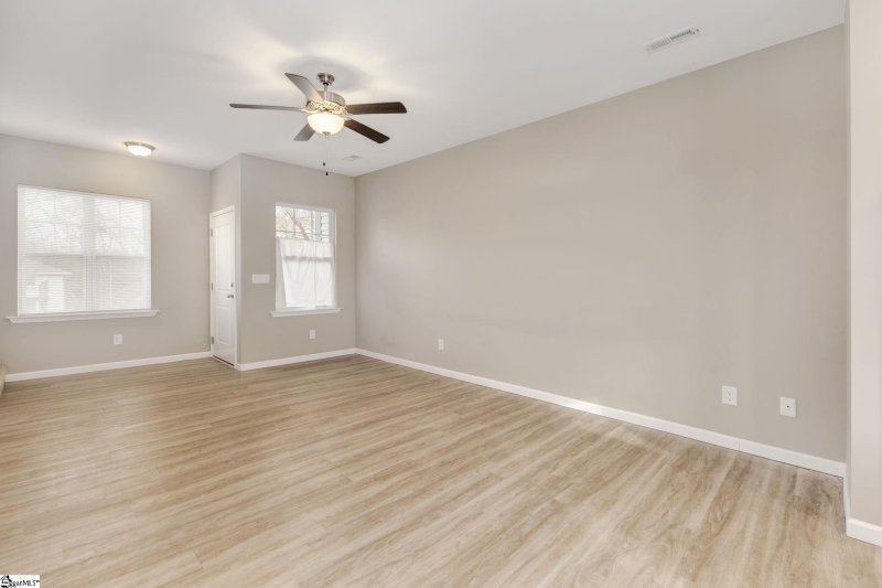 Property image 3 at 95 Huntress Drive, Greer, SC 29651