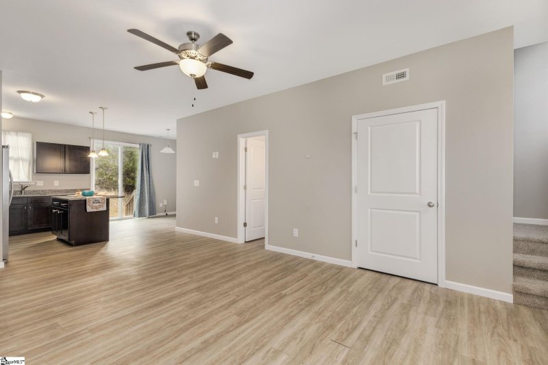 Property image 5 at 95 Huntress Drive, Greer, SC 29651