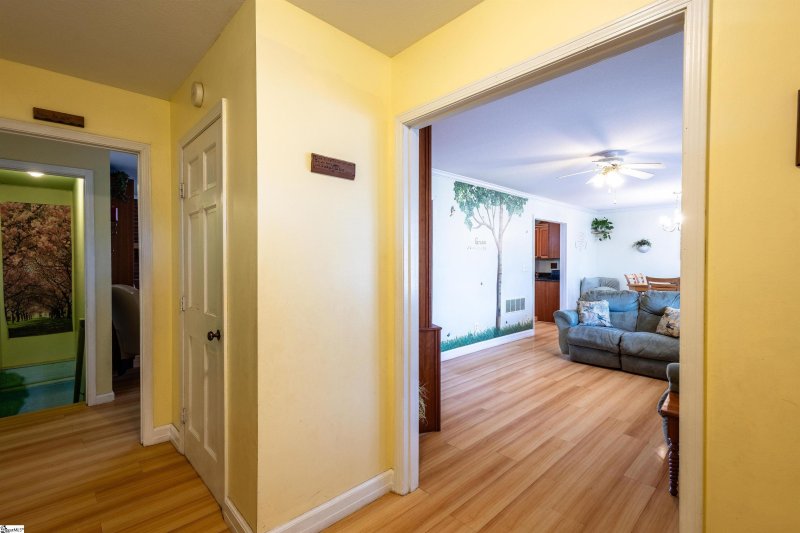 Property image 3 at 921 Highway 357, Greer, SC 29651