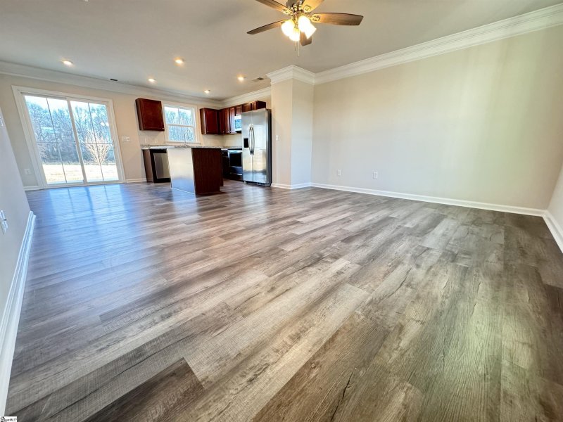 Property image 2 at 202 Castlebrook Drive, Greenville, SC 29605