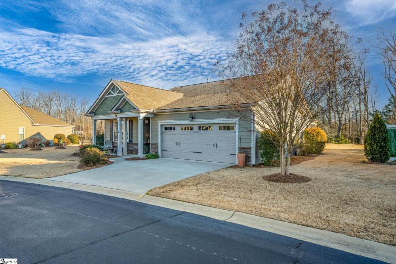 Property image 3 at 363 Belle Oaks Drive, Simpsonville, SC 29680