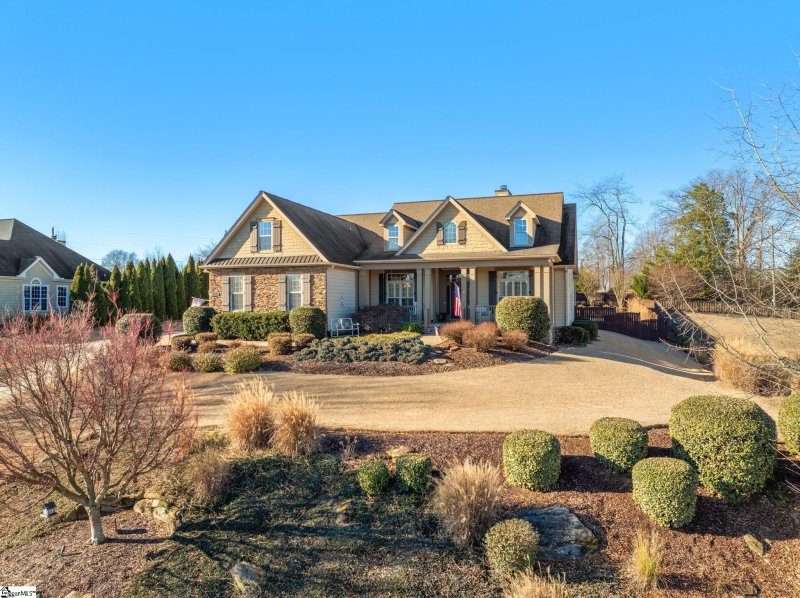 Property image 2 at 115 Elevation Court, Greer, SC 29651