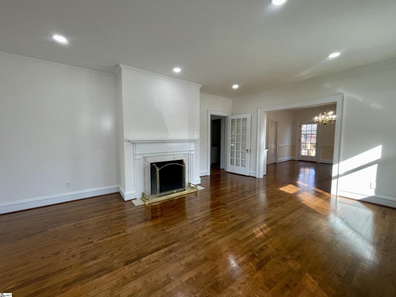 Property image 2 at 108 W Walnut Street, Clinton, SC 29325