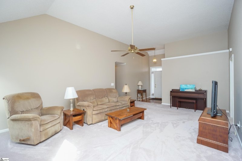 Property image 5 at 29 Kingsbury Way, Greenville, SC 29617