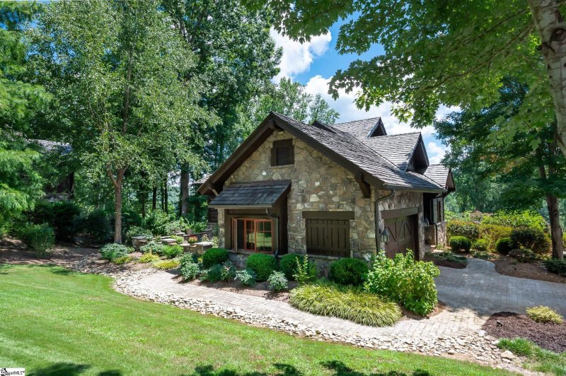 Property image 3 at 407 Crossbill Court, Salem, SC 29676