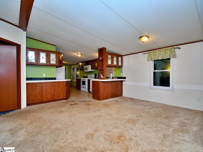 Property image 4 at 210 Penrose Lane, Wellford, SC 29385