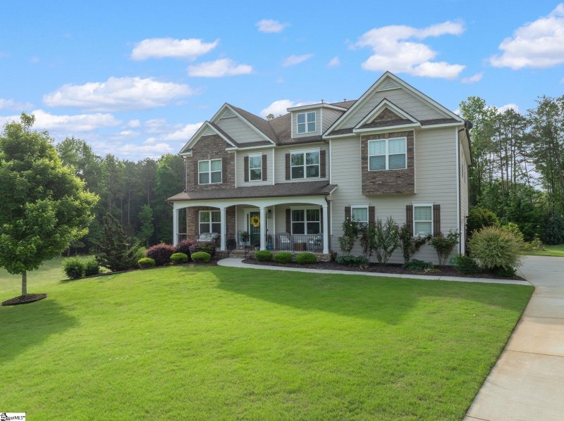 Property image 2 at 128 Ridgewater Court, Fountain Inn, SC 29644