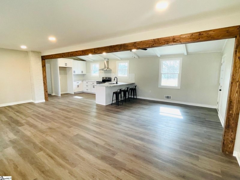 Property image 5 at 216 Drury Lane, Mauldin, SC 29662