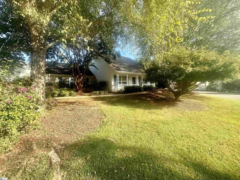 Property image 5 at 380 Slate Drive, Boiling Springs, SC 29316