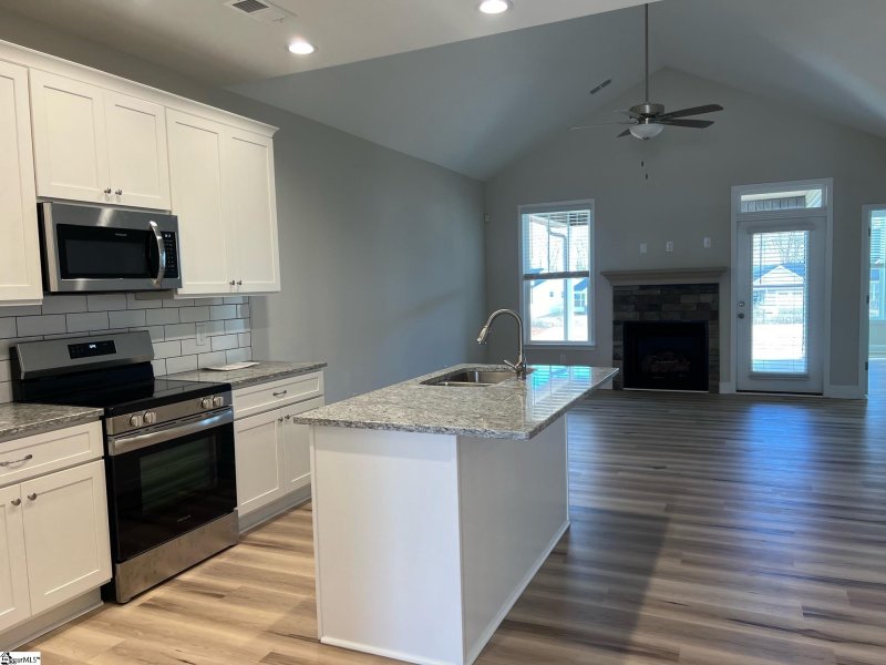 Property image 3 at 2054 Lachaise Lane, Moore, SC 29369