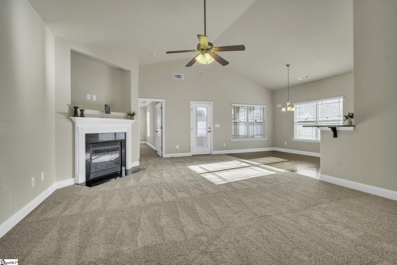 Property image 3 at 262 Scottish Avenue, Simpsonville, SC 29680