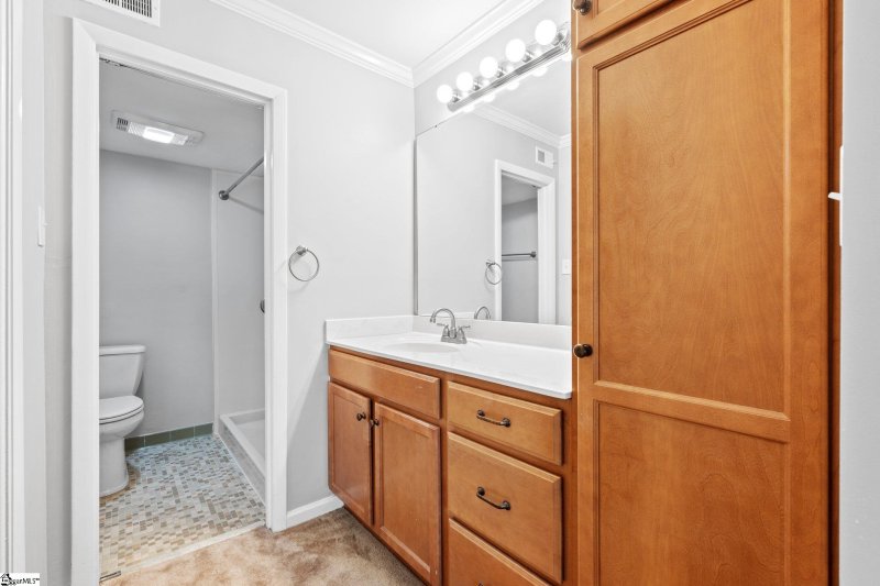 Property image 5 at 925 Cleveland Street, Greenville, SC 29601