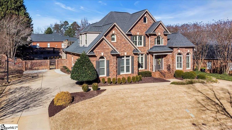 Property image 2 at 807 Ladykirk Lane, Greer, SC 29650