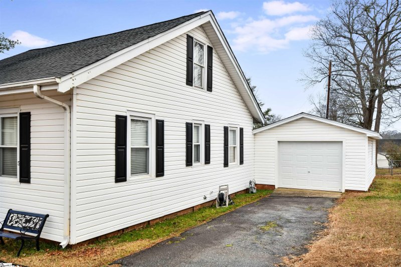 Property image 2 at 5 Pacific Street, Lyman, SC 29365