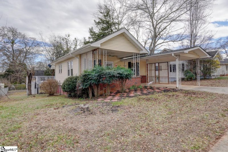 Property image 2 at 76 Lawrence Street, Lyman, SC 29365