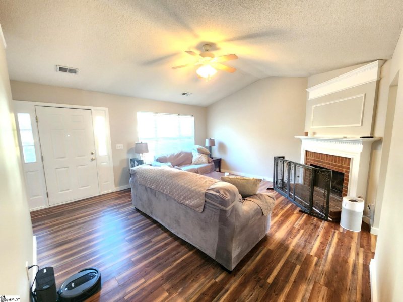 Property image 4 at 202 Fairview Lake Way, Simpsonville, SC 29680-7107