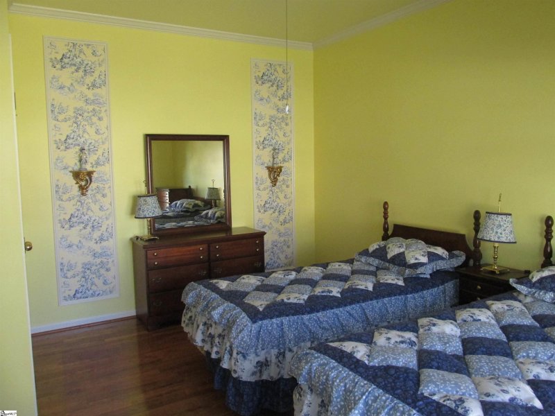 Property image 4 at 106 Pepperwood Drive, Greenville, SC 29611