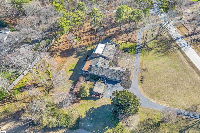 Property image 2 at 201 Huntington Road, Greenville, SC 29615