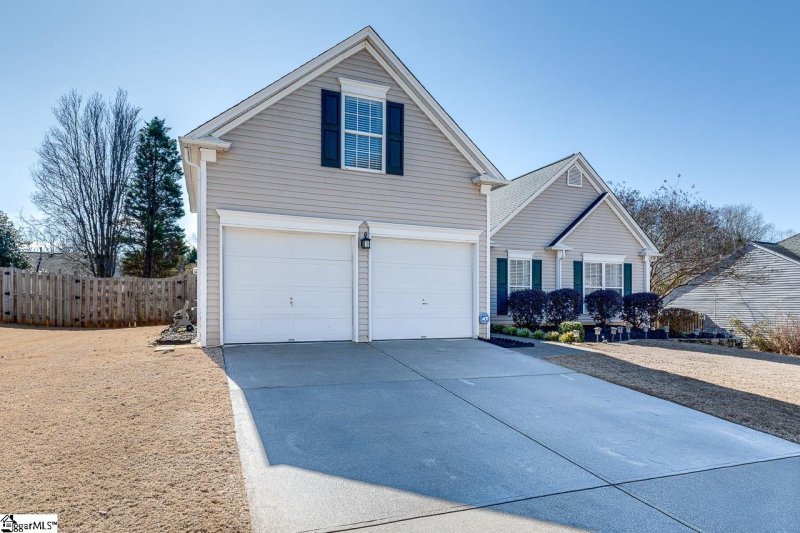 Property image 3 at 109 W Okaloosa Way, Simpsonville, SC 29680