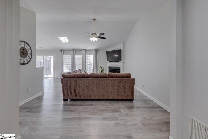 Property image 5 at 109 W Okaloosa Way, Simpsonville, SC 29680