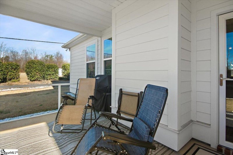Property image 5 at 2 Bishop Lake Way, Taylors, SC 29687