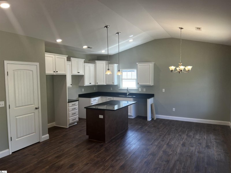 Property image 4 at 204 Legacy Lane, Pickens, SC 29671