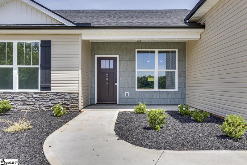 Property image 4 at 206 Legacy Lane, Pickens, SC 29657