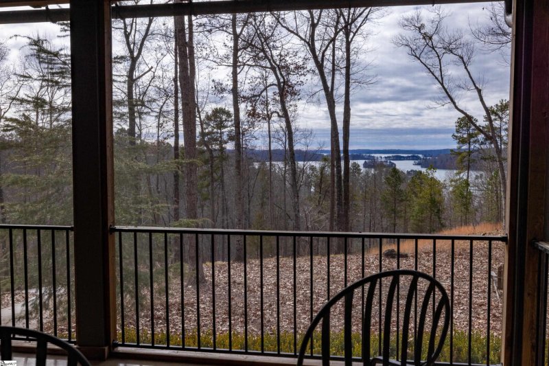 Property image 5 at 151 S Falls Road, Sunset, SC 29685