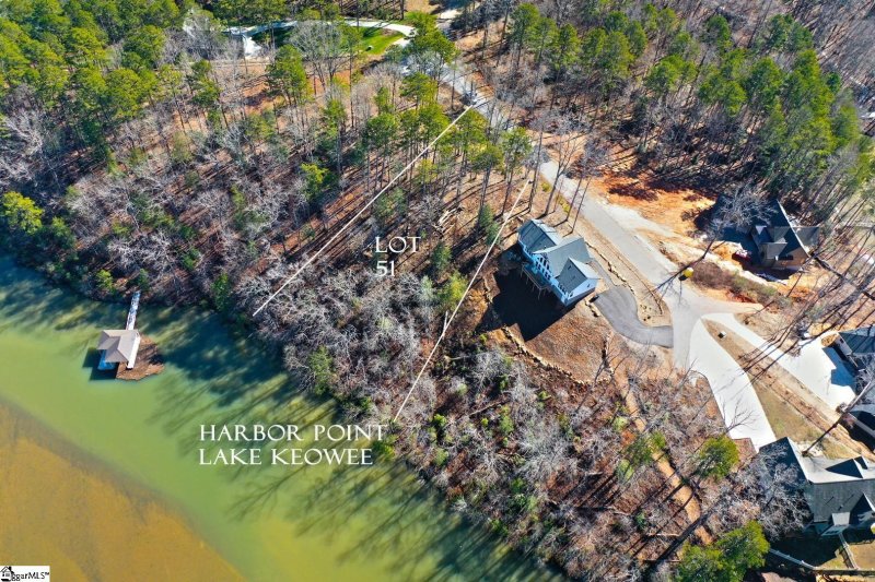 Property image 2 at 51 Clear Pointe Trail, Seneca, SC 29672