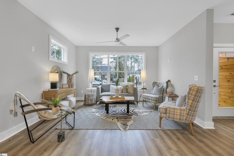 Property image 5 at 28 Pleasant Ridge Avenue, Greenville, SC 29605