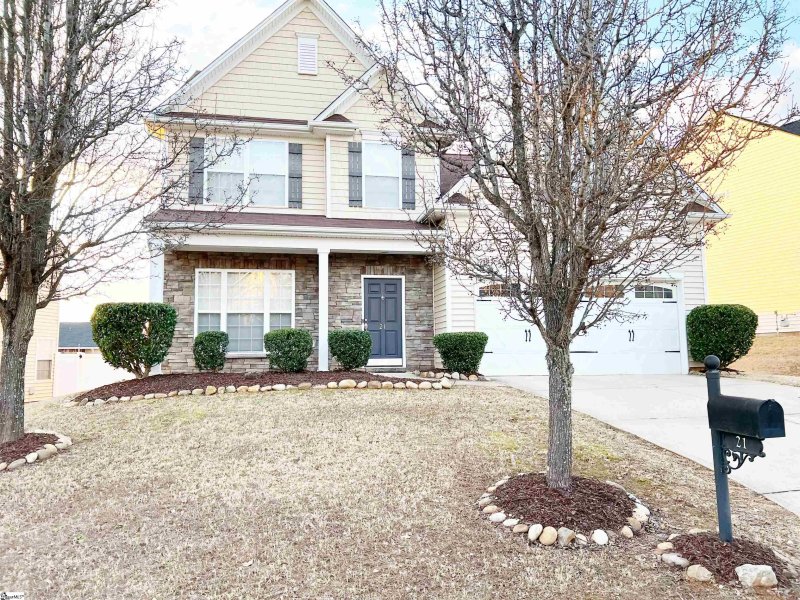Property image 4 at 21 Shale Court, Greenville, SC 29607