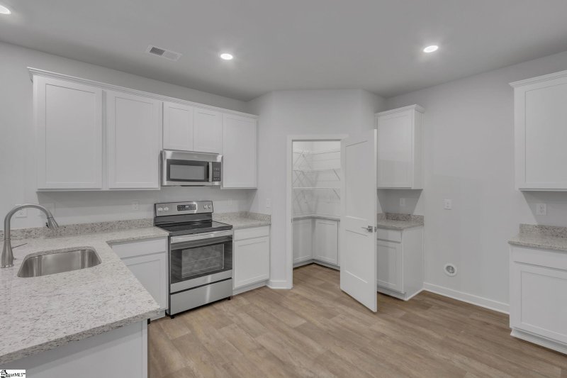 Property image 5 at 3072 Emberly Drive, Roebuck, SC 29376