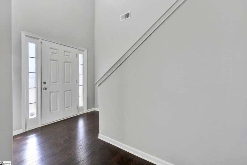 Property image 4 at 423 Jones Peak Drive, Simpsonville, SC 29681