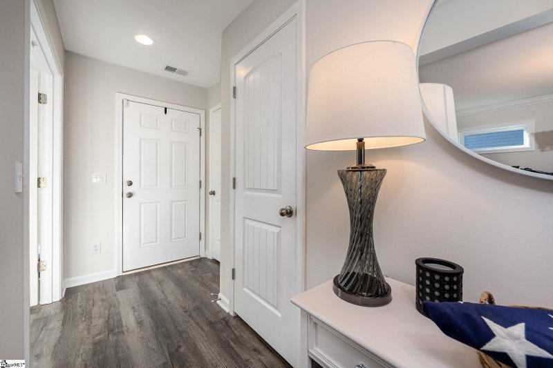 Property image 4 at 425 Icebow Road, Fountain Inn, SC 29644